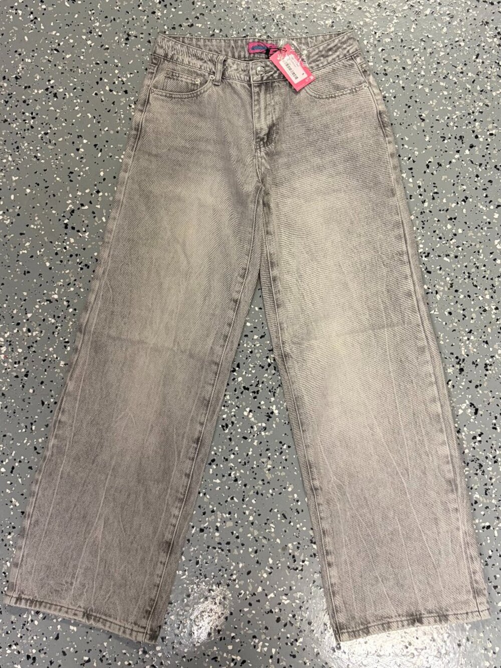 Edikted Jeans in grey